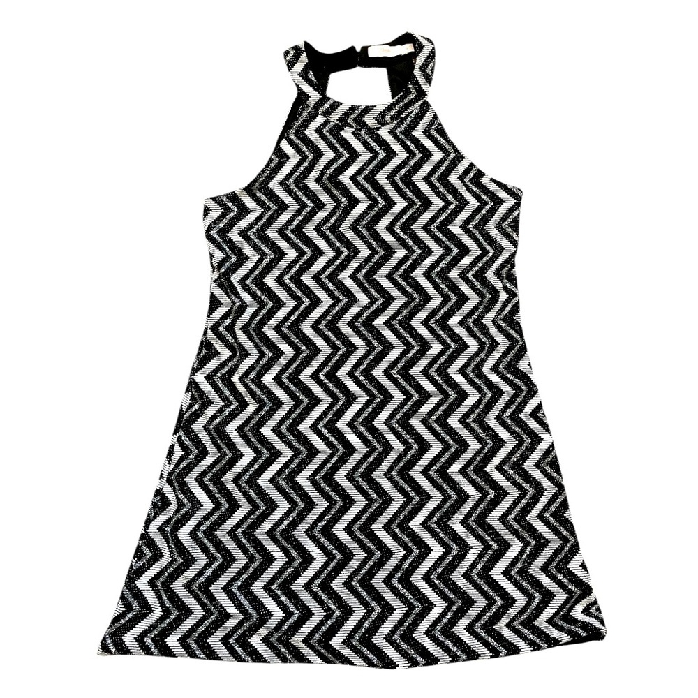 Metallic Sleeveless Choker Neck Dress